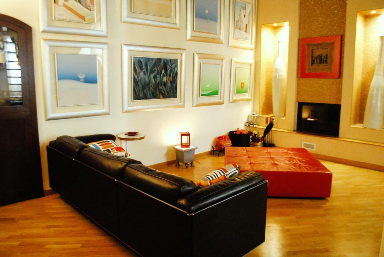 Bemyguest Rutigliano Bed & Breakfast Bagian luar foto
